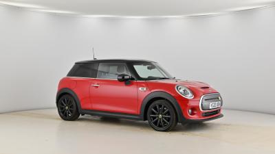 MINI HATCHBACK