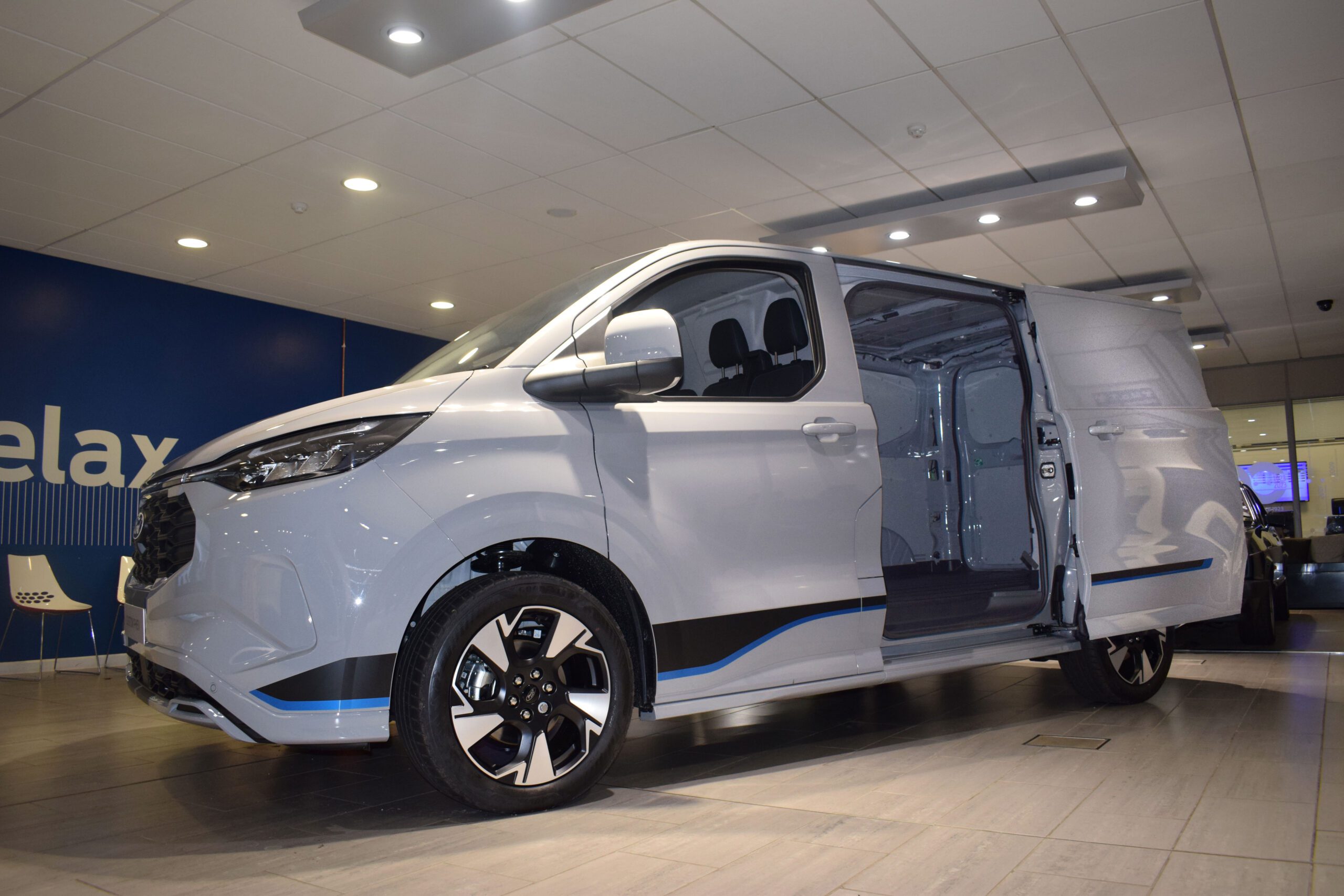 Ford Transit Custom Sport Van - Save £5,000!